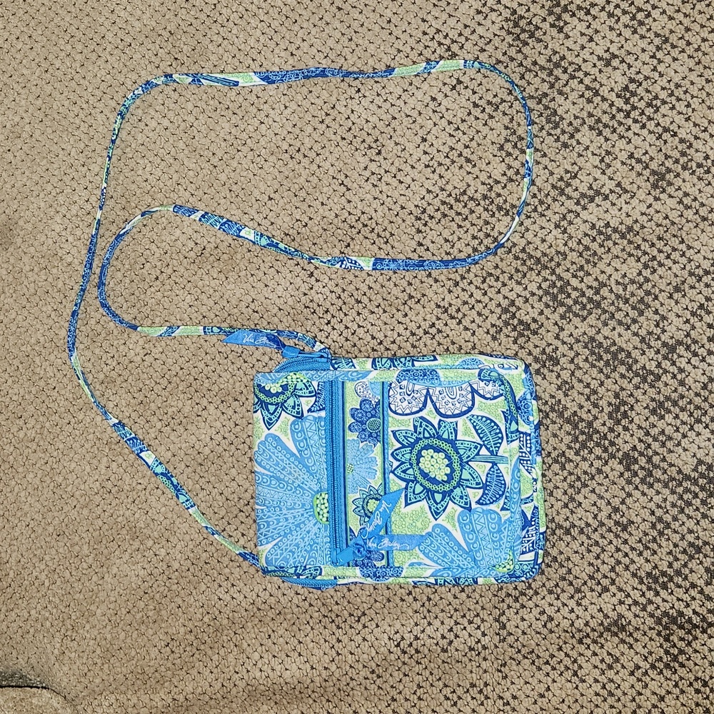 Vera Bradley Small Crossboyd